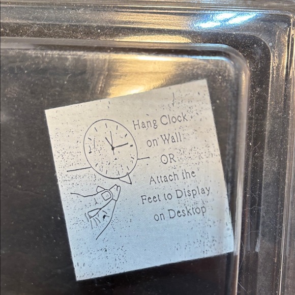 Harrahs 4 Aces Clock! Time for a Winning Hand! New unused! Tested and Works Well - Picture 3 of 4